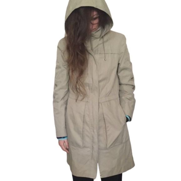 Calvin Klein trench coat - Picture 3 of 15